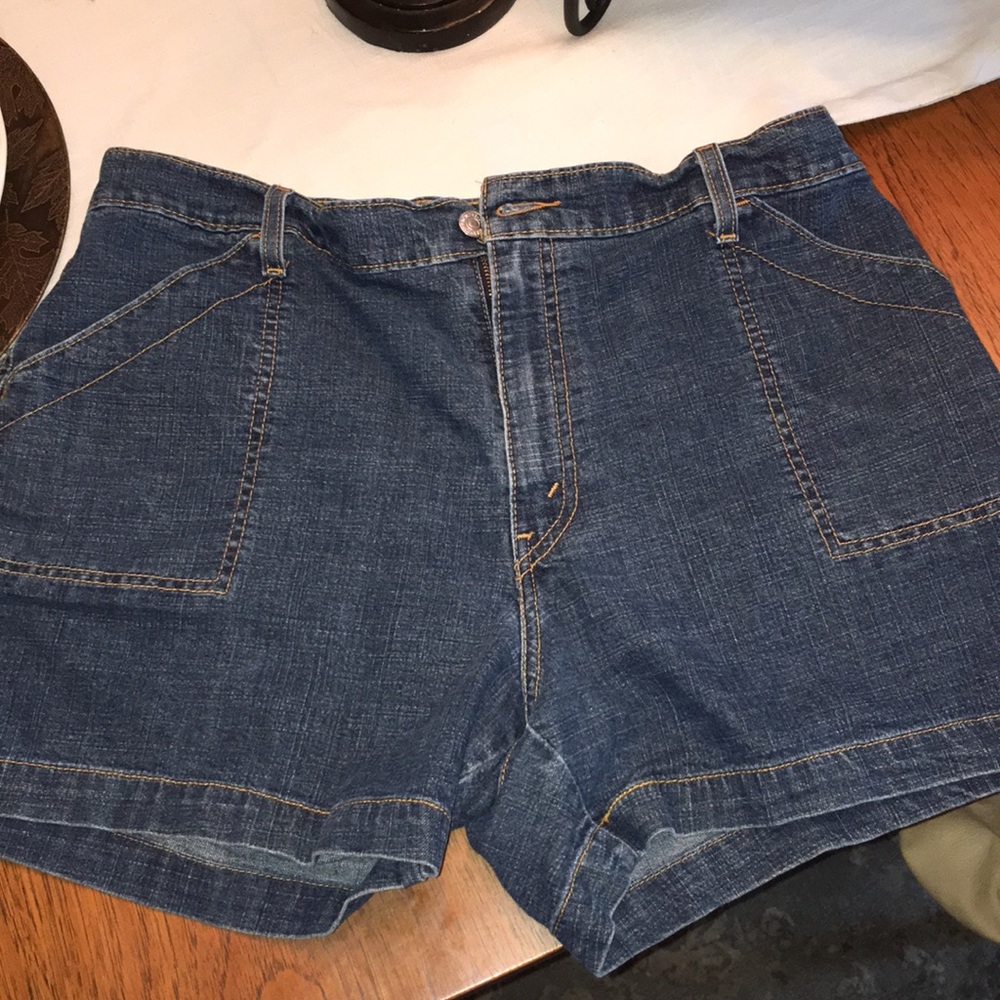 Levi’s high waisted denim shorts